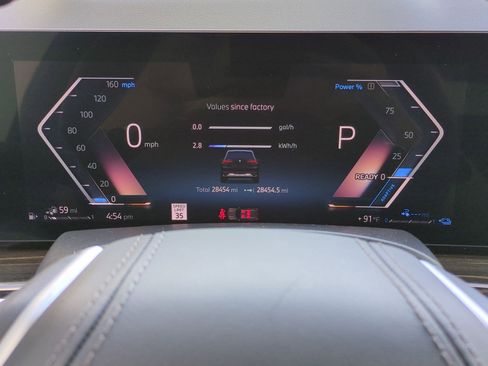 Used 2024 BMW X5 xDrive50e image 20