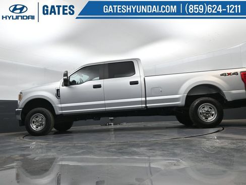 Used 2019 Ford F250 XL w/ Power Equipment Group AWD/4WD image 37