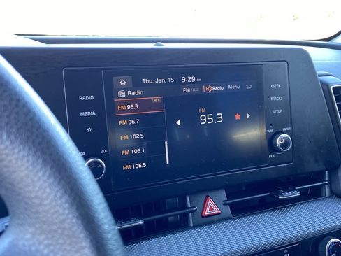 Used 2024 Kia Sportage LX image 36