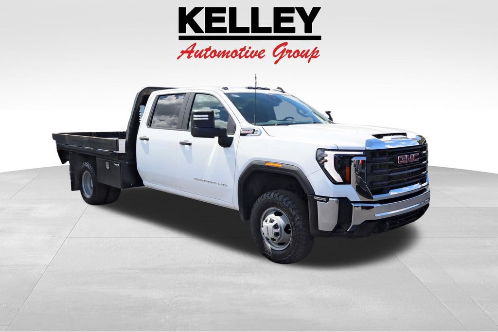 Certified 2024 GMC Sierra 3500 Pro w/ Convenience Package AWD/4WD image 1