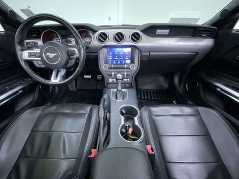 Used 2022 Ford Mustang Premium image 17