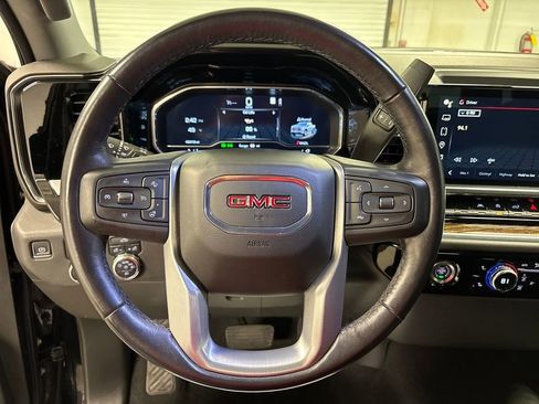 Used 2022 GMC Sierra 1500 Elevation image 31