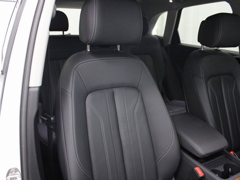 Used 2023 Audi Q5 2.0T Premium Plus image 32