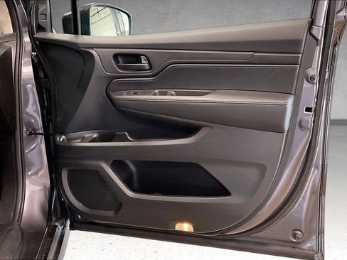Used 2025 Honda Odyssey EX-L image 30
