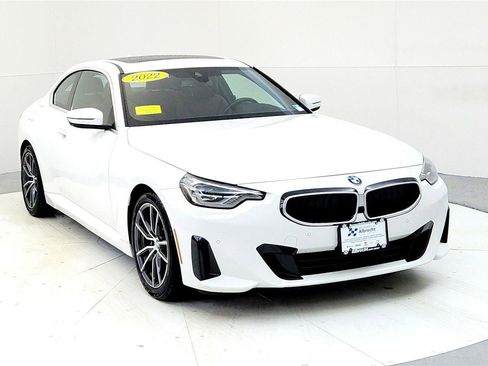 Used 2022 BMW 230i Coupe w/ Premium Package image 8