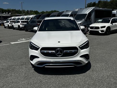 Certified 2025 Mercedes-Benz GLA 250 4MATIC image 3
