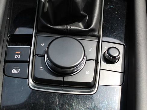 Used 2021 MAZDA MAZDA3 s FWD image 27