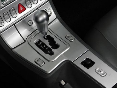 Used 2005 Chrysler Crossfire Limited RWD image 74