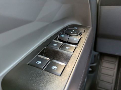 New 2025 Ford Maverick XL image 23