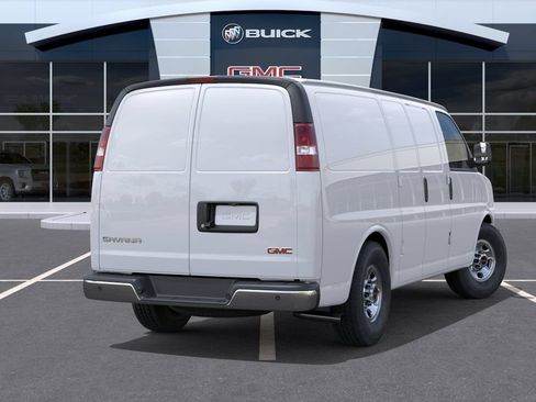 New 2026 GMC Savana 3500 w/ Driver Convenience Package RWD image 4