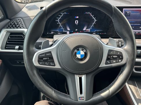 Used 2025 BMW X5 M60i AWD/4WD image 19