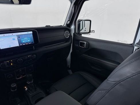 New 2026 Jeep Wrangler Sahara image 22