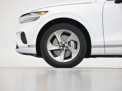 New 2026 Genesis GV70 2.5T AWD/4WD image 9