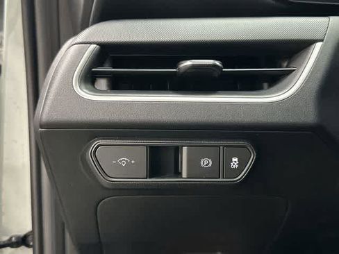 Used 2025 Kia K4 FWD image 19