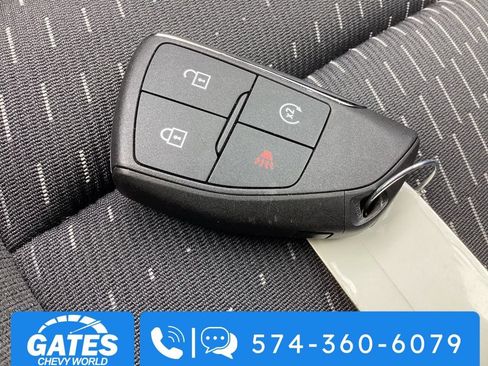 Used 2026 Chevrolet Equinox LT FWD image 28