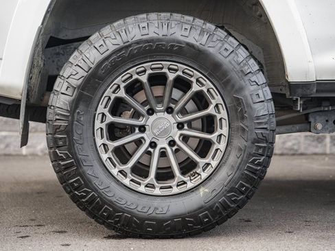 Used 2022 Toyota 4Runner SR5 Premium image 20