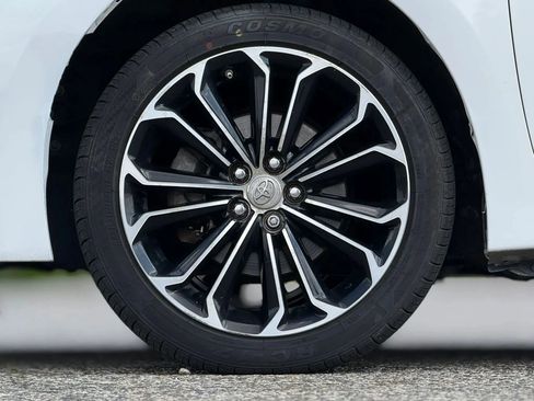 Used 2014 Toyota Corolla S image 29