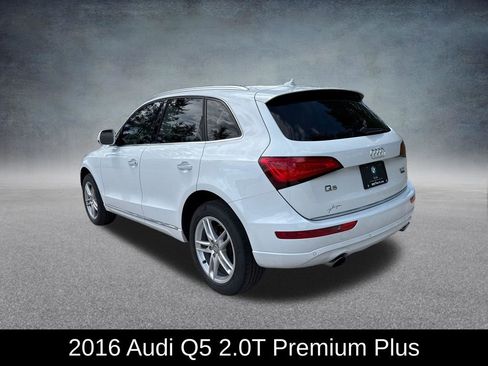 Used 2016 Audi Q5 2.0T Premium Plus w/ Technology Package AWD/4WD image 3