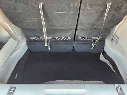 Used 2024 Chrysler Pacifica Limited FWD image 33