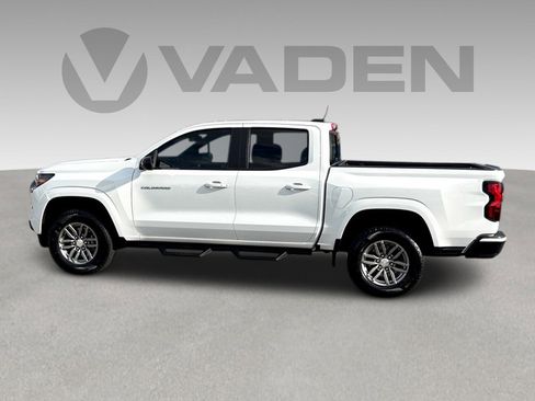 Used 2023 Chevrolet Colorado LT w/ LT Convenience Package II image 30