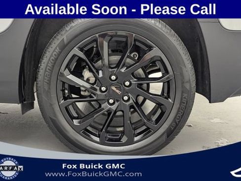 Used 2023 GMC Terrain SLT w/ Tech Package AWD/4WD image 35