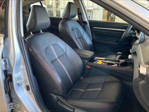 Used 2025 Nissan Altima 2.5 SR FWD image 22