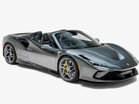 Used 2022 Ferrari F8 Tributo RWD image 11