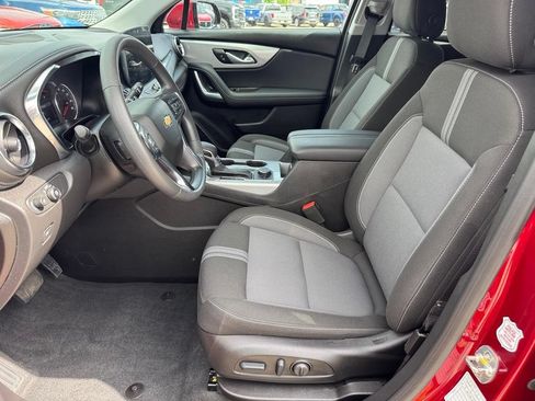 Used 2025 Chevrolet Blazer LT AWD/4WD image 7
