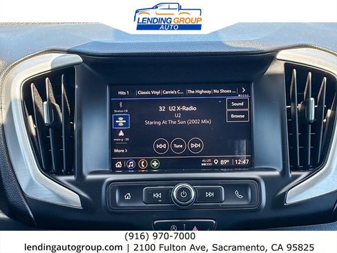 Used 2022 GMC Terrain SLE FWD image 13