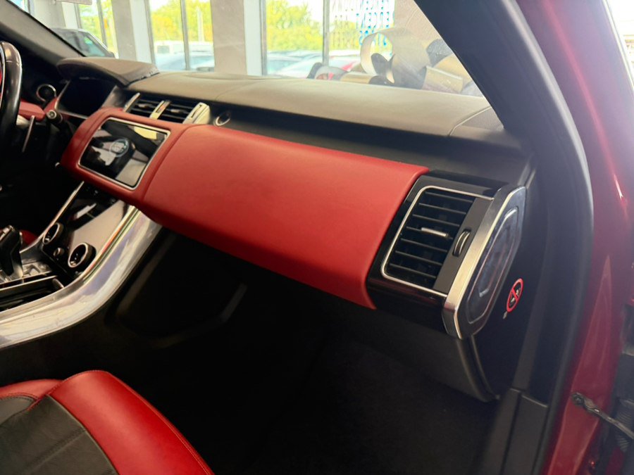 Used 2019 Land Rover Range Rover Sport HSE Dynamic AWD/4WD image 49