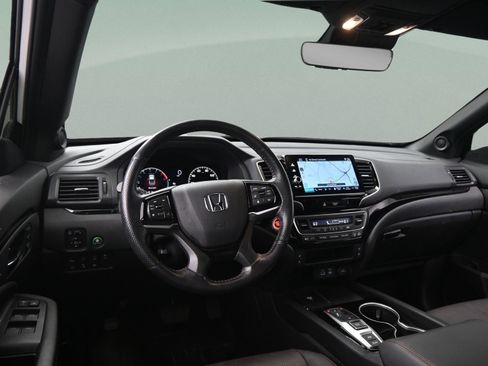 Used 2024 Honda Ridgeline Black Edition image 35