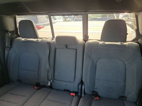 Used 2019 RAM 1500 Big Horn RWD image 12