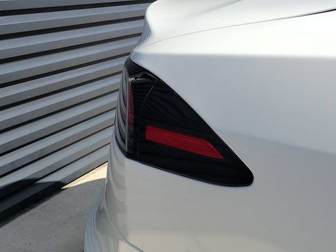 Used 2022 Tesla Model S AWD/4WD image 16