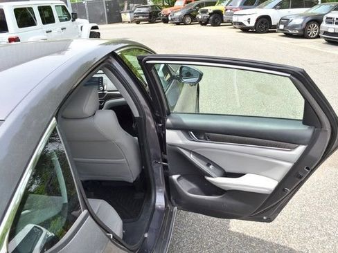 Used 2019 Honda Accord EX-L image 37