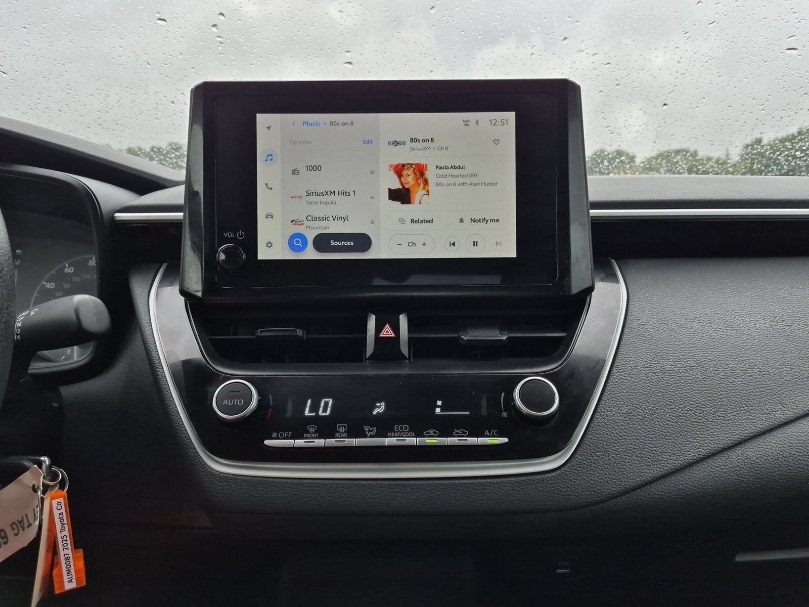 Used 2025 Toyota Corolla LE FWD image 17
