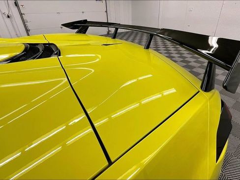 Used 2022 Chevrolet Corvette Stingray Convertible w/ Z51 Performance Package image 25