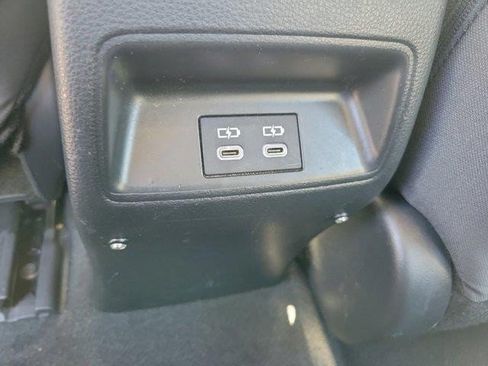 Used 2024 Toyota Corolla LE FWD image 11