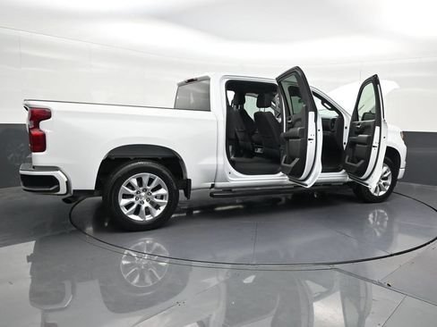Used 2024 Chevrolet Silverado 1500 Custom RWD image 31