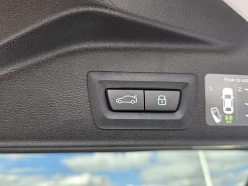 New 2026 BMW X5 xDrive40i w/ Executive Package image 8