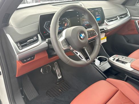 New 2026 BMW X2 xDrive28i w/ M Sport Package AWD/4WD image 7