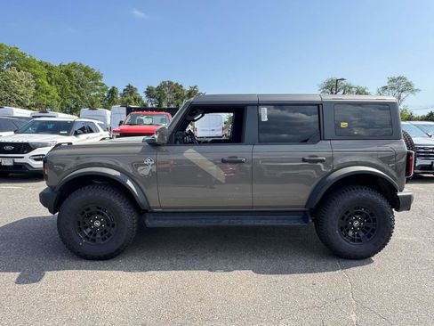 New 2026 Ford Bronco Outer Banks w/ Sasquatch Package AWD/4WD image 4