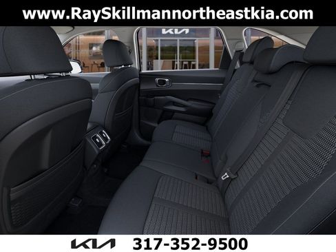 New 2026 Kia Sorento LX FWD image 18