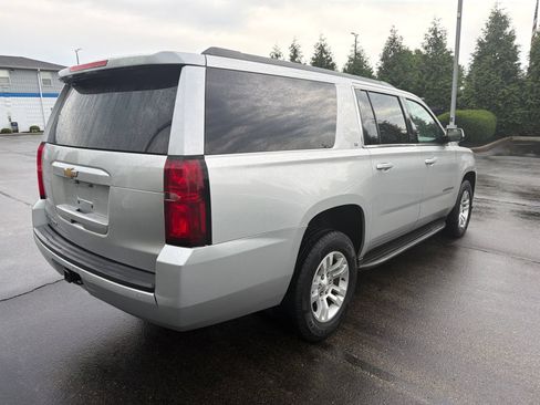 Used 2018 Chevrolet Suburban LT AWD/4WD image 5