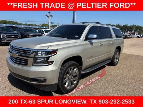 Used 2015 Chevrolet Suburban LTZ RWD image 3