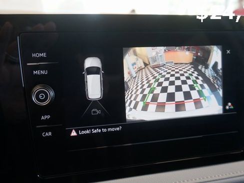 Certified 2025 Volkswagen Taos S image 17