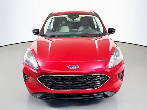 Used 2021 Ford Escape SE w/ SE Sport Appearance Package AWD/4WD image 2
