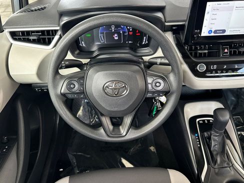 Certified 2026 Toyota Corolla LE FWD image 15