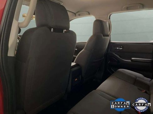 Used 2025 Nissan Frontier SV image 59