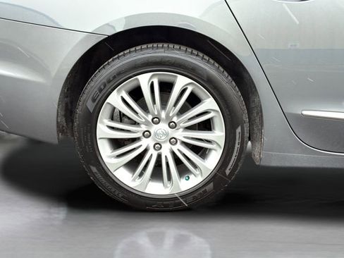 Used 2018 Buick LaCrosse Essence w/ Sights and Sounds Package image 20