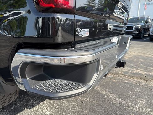 Used 2021 GMC Sierra 1500 SLT AWD/4WD image 8